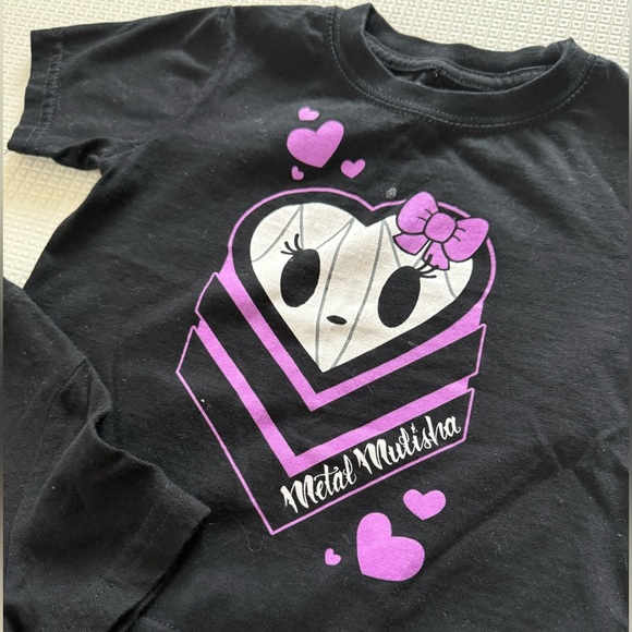 Boutique baby girl|two piece bundle of short sleeve graphic tees in black•24M - Picture 3 of 6